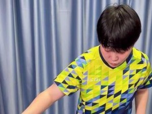 乒乓球技巧（掌握接乒乓球侧旋球的关键技巧）