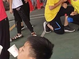 乒乓球往纸杯里弹的技巧（轻松掌握乒乓球弹杯技巧，提升你的技术水平）