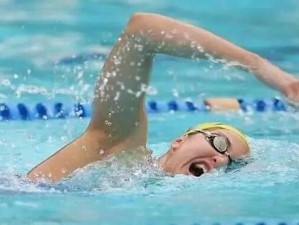 日本人游泳比赛技巧剖析（掌握这些关键技巧，成为游泳比赛中的冠军）