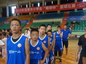 小学生篮球比赛五人防守训练的重要性（提高防守技巧，巩固团队合作）