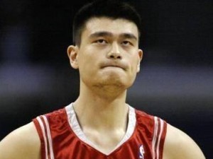 篮球比赛中最佳防守点位的探讨（揭秘防守利器，助力球队取胜）
