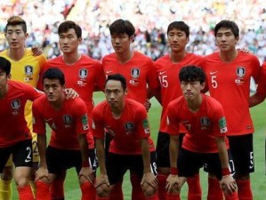 中国男足第一场世界杯（中国队的历史性亮相和难忘的经历）