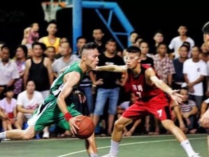 如何打防守队的篮球比赛（攻破对手防线的关键技巧）