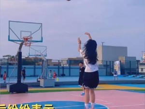 篮下防守的技巧与策略（男女生打篮球，篮下防守技术如何应用？）