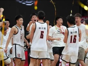 清华附中篮球队防守名单的力量（以青春与汗水绽放的篮球之花）