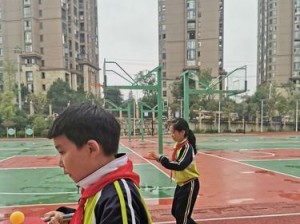 乒乓球颠球技巧大揭秘（提高乒乓球颠球水平的关键技巧）