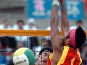 排球防守技巧（提高排球防守能力，全面应对对方强力扣球攻击）