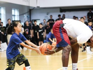 提升篮球防守力量，从8岁开始（8岁儿童如何有效练习篮球防守，助力未来巨星崛起）